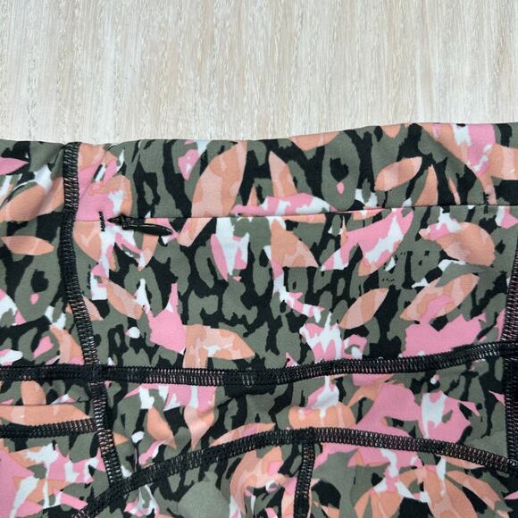 Sweaty Betty XXS Power 7/8 Leggings Camo Pink Olive Print Mid Rise Workout Pants - Picture 15 of 15